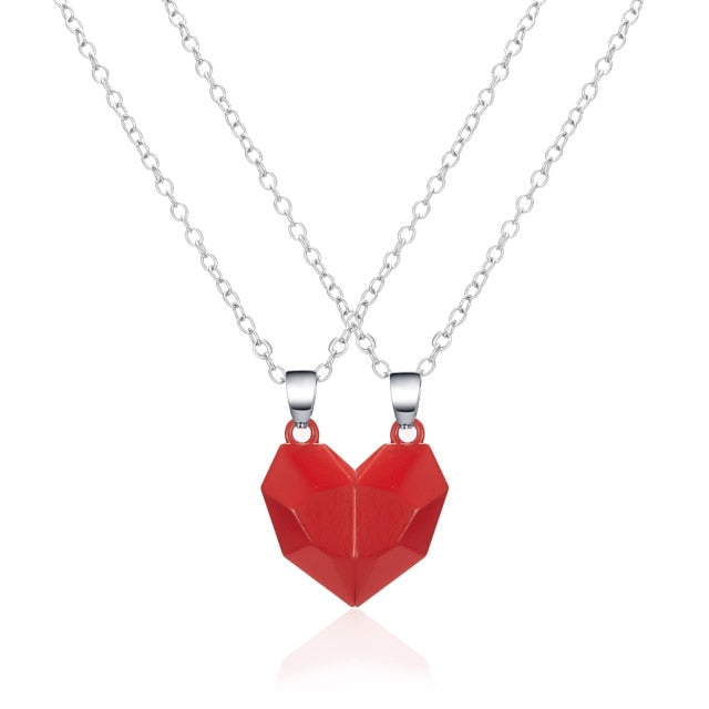 Collar con pareja magnética