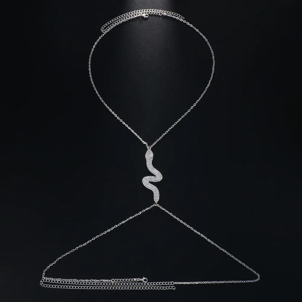 Cadena para el pecho con diseño de serpiente