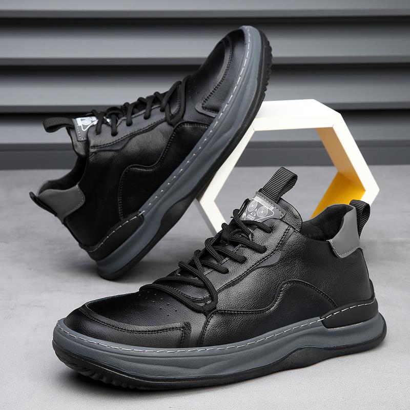 Alessandro, zapatillas de piel