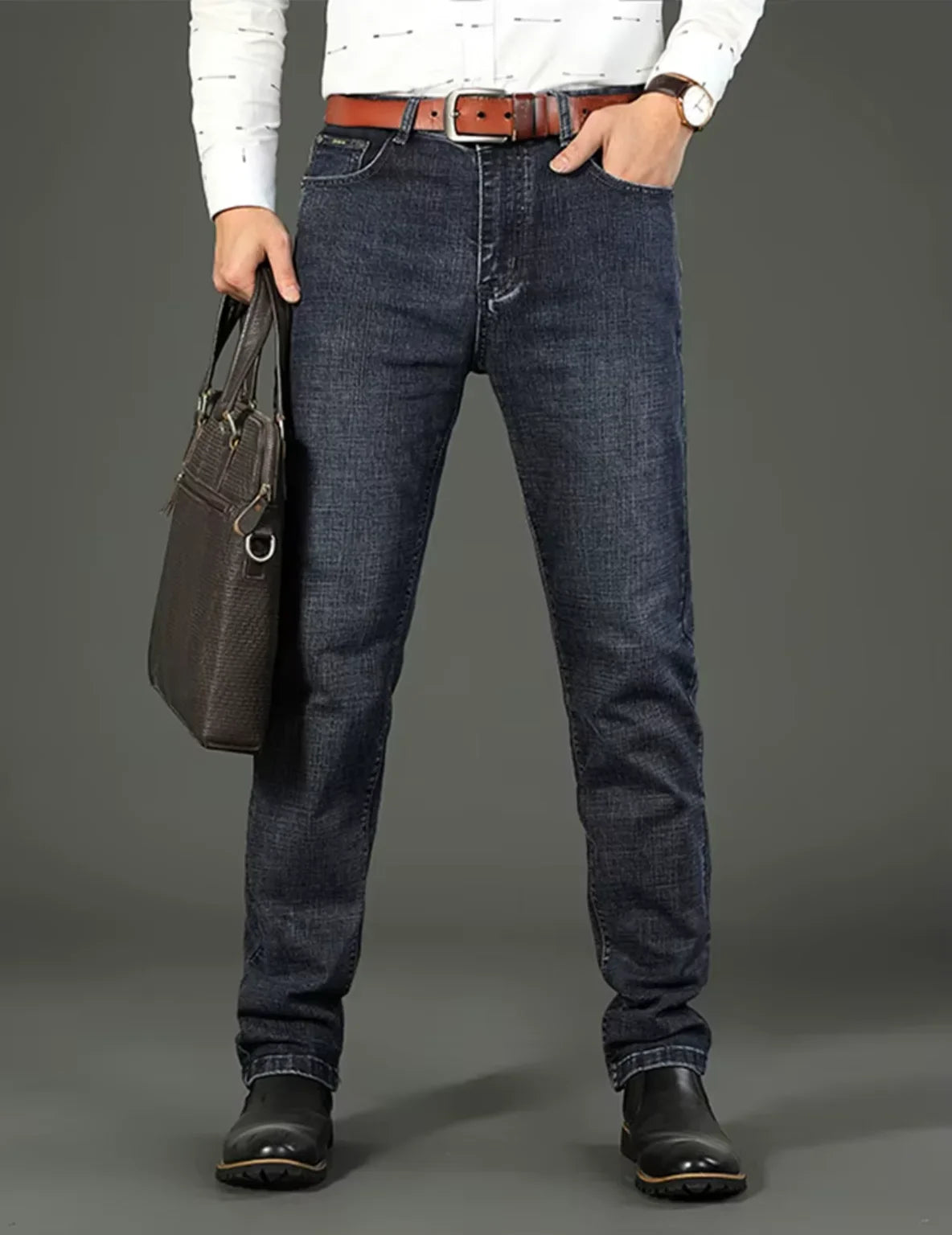Luca, vaqueros de corte recto