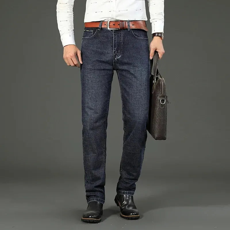 Luca, vaqueros de corte recto