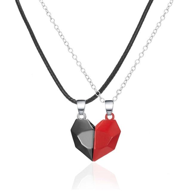 Collar con pareja magnética